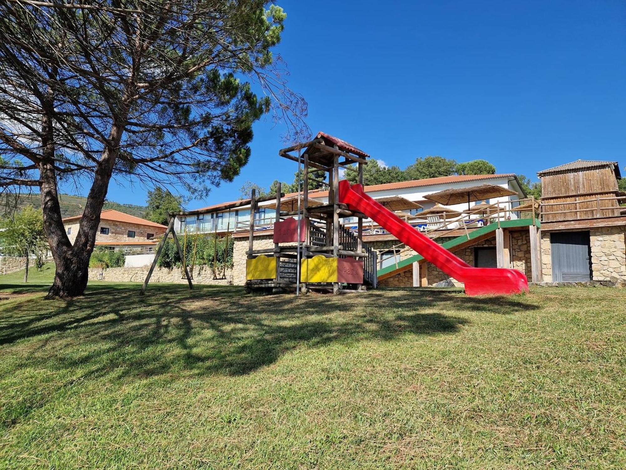 Douro Cister Hotel Resort Ucanha Exterior foto